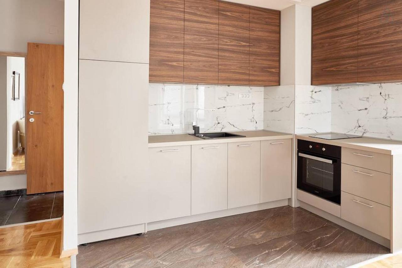 Bright Apartment Near City Center Skopie Exterior foto