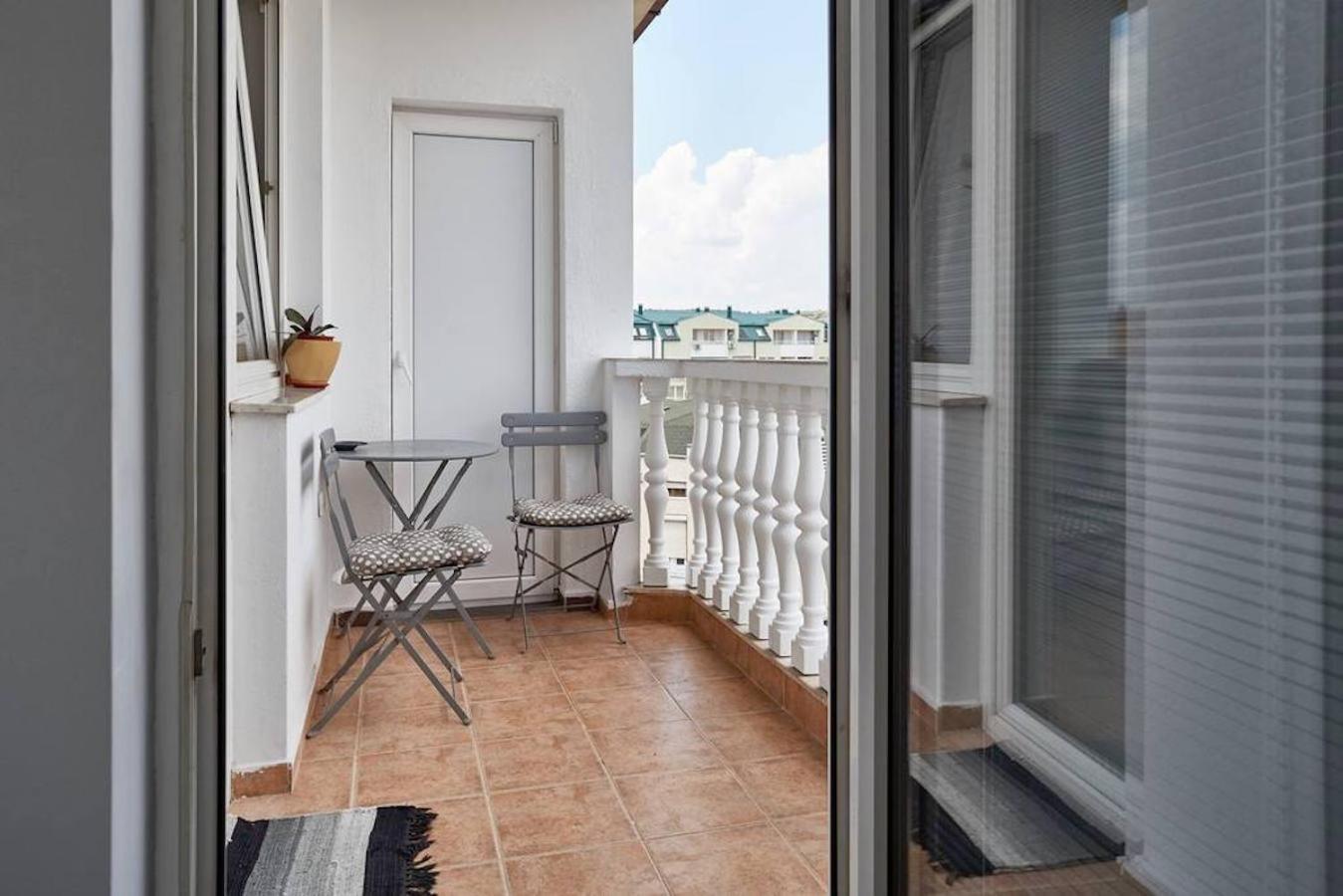 Bright Apartment Near City Center Skopie Exterior foto